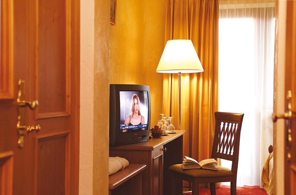 קפרון Hotel Panorama חדר תמונה
